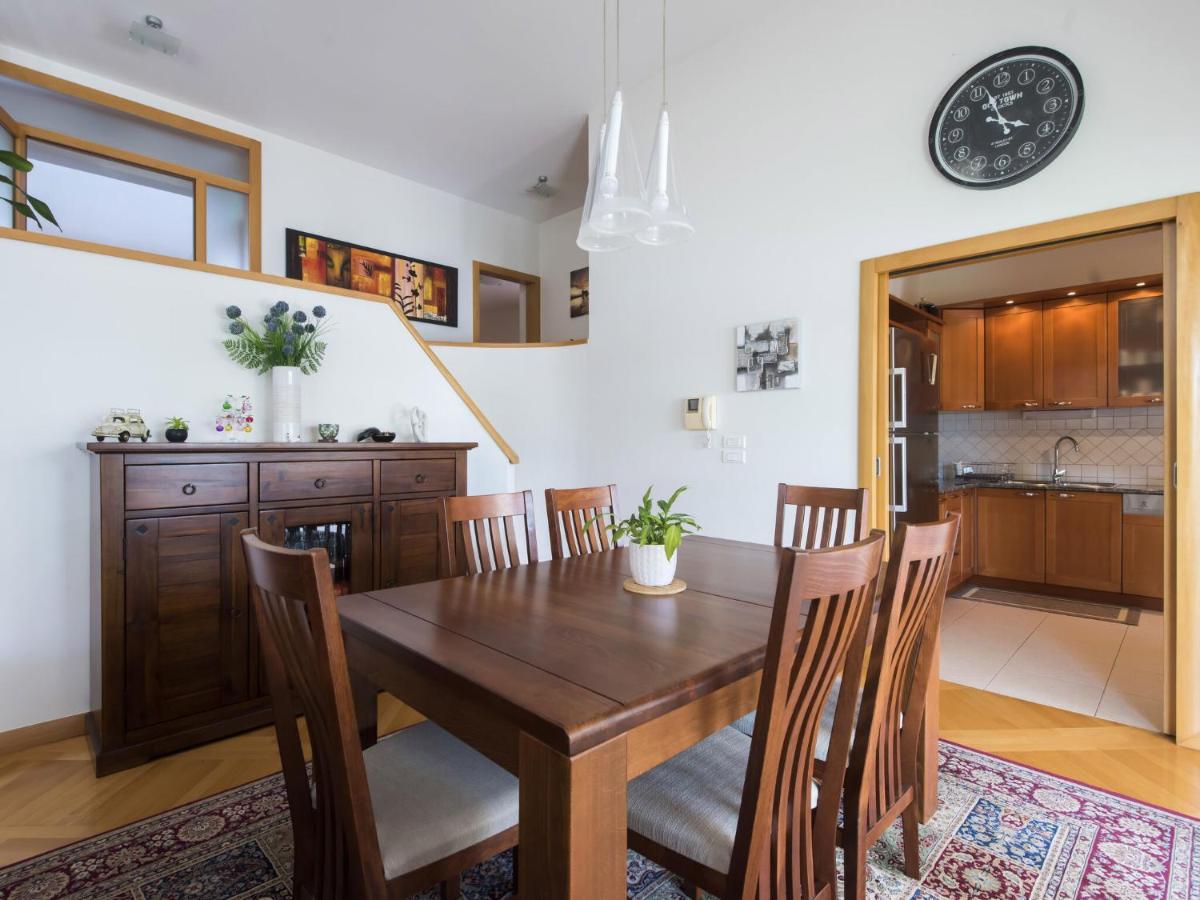Vila Gorgeous Seaside In With Swimming Pool Zadar
