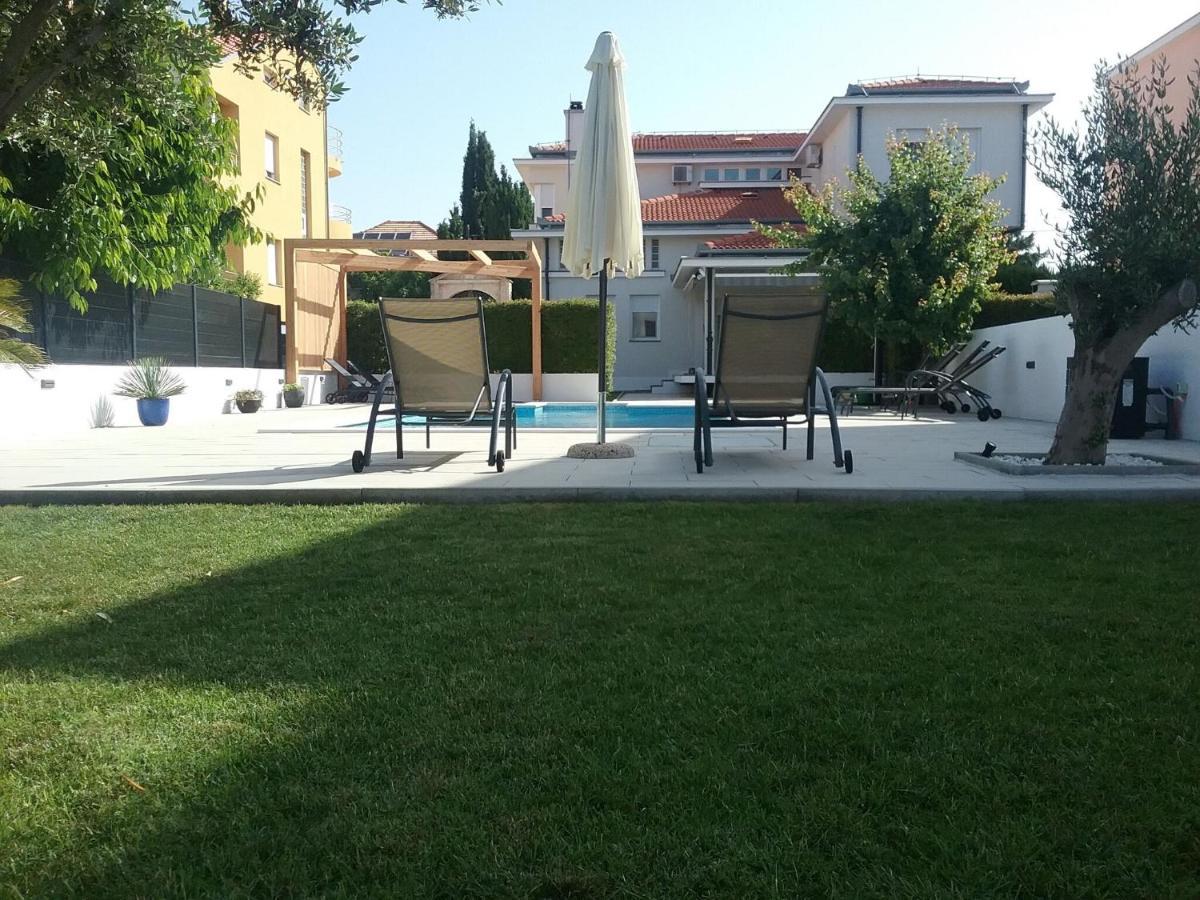 Vila Gorgeous Seaside In With Swimming Pool Zadar